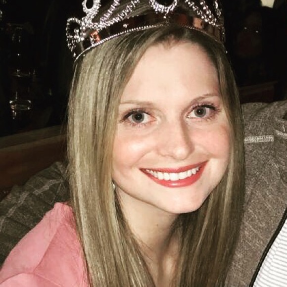 Meet your Posher, Caisee - Picture 1 of 1